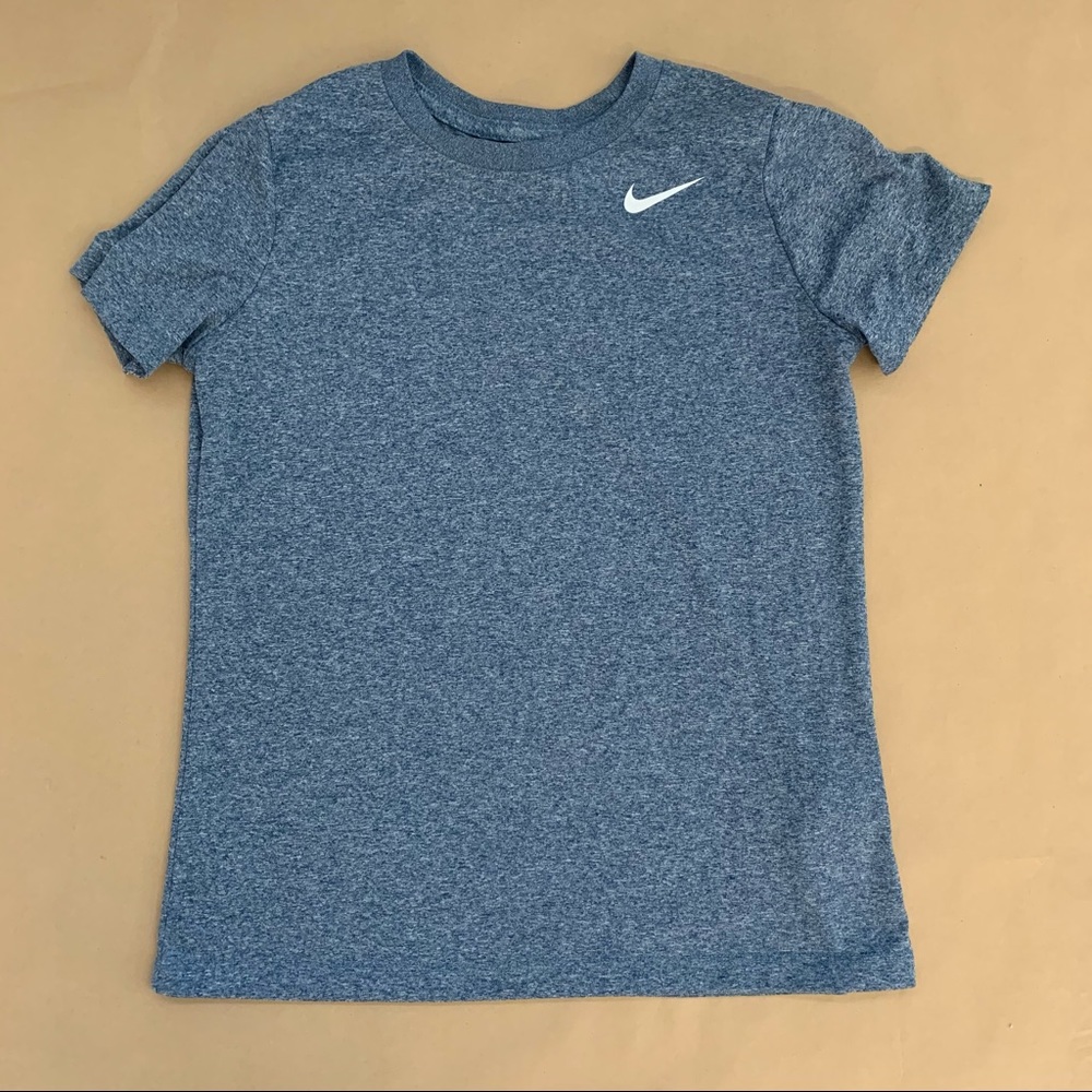 NWOT Nike Dri-fit shirt